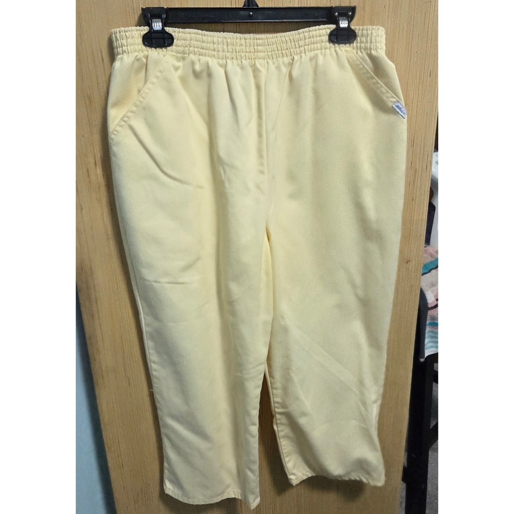 Chic Womens Yellow Elastic Waist Cotton Twill Cropped Pants Size 14 Average